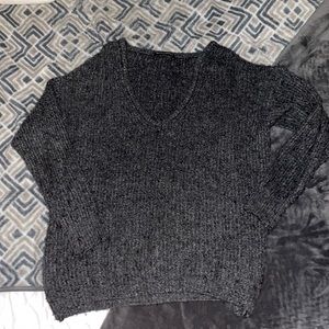 Brandy Melville sweater